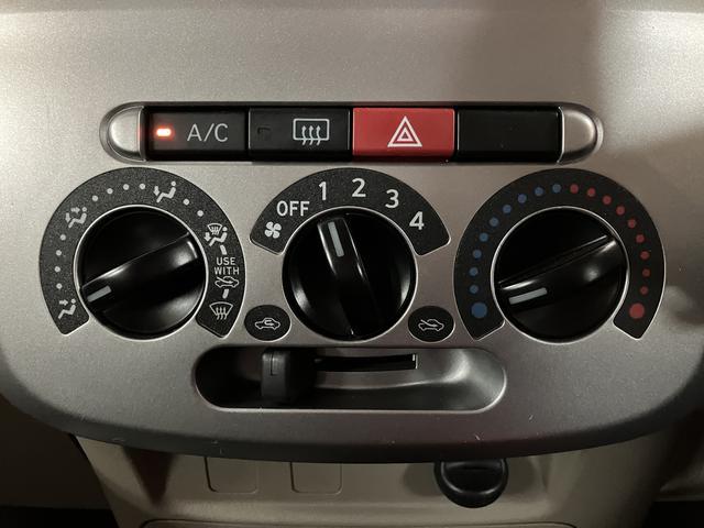 タントX/認定中古車/1年間走行距離無制限保証/ワンセグナビ/1年間走行距離無制限保証 純正ワンセグナビ(NSCT−W60)キーフリーシステム 左側電動スライドドア オーバーヘッドコンソール ハロゲンヘッドライト ベンチシート 社外14インチアルミホイール(大阪府)の中古車