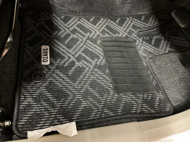 タントX/認定中古車/1年間走行距離無制限保証/ワンセグナビ/1年間走行距離無制限保証 純正ワンセグナビ(NSCT−W60)キーフリーシステム 左側電動スライドドア オーバーヘッドコンソール ハロゲンヘッドライト ベンチシート 社外14インチアルミホイール(大阪府)の中古車