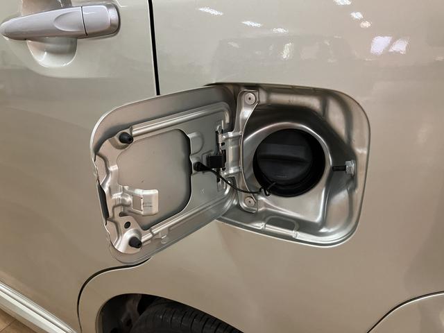 ムーヴカスタム　ＲＳ／１年保証／車検整備渡し／ナビ／ＥＴＣ／ＵＳＢ１年間走行距離無制限保証　車検整備渡し　社外ワンセグナビ　ＥＴＣ　ＭＯＭＯ社製革巻きステアリング　オートライト　ＬＥＤヘッドライト　Ｆフォグランプ　キーフリー　トップシェイドガラス　１５インチアルミ（大阪府）の中古車