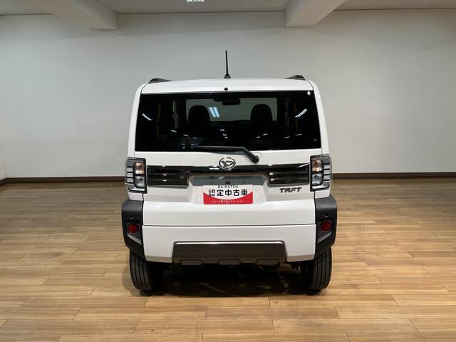 タフトＧターボ　ダーククロムベンチャー／認定中古車／ナビ／ＢカメラサポカーＳワイド適合　１年間走行距離無制限保証　車検整備渡し　フルセグナビ　バックカメラ　ナビ連動前後ドラレコ　ＥＴＣ　革巻ステアリング　ＡＣＣ　ＬＫＣ　ＬＥＤヘッドライト・フォグランプ　アルミ（大阪府）の中古車