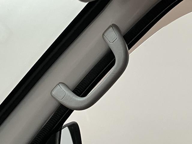 ハイゼットカーゴスペシャルクリーン／認定中古車／１年保証／車検整備渡し／認定中古車　１年間走行距離無制限保証　車検整備渡し　ＡＭ／ＦＭラジオ　エアコン　パワーステアリング　パワードアロック　４速オートマチック車　ハイルーフ（大阪府）の中古車