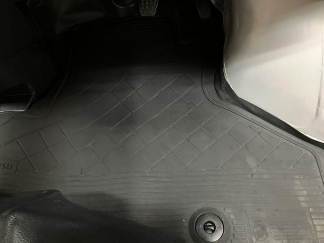 ハイゼットカーゴスペシャルクリーン／認定中古車／１年保証／車検整備渡し／認定中古車　１年間走行距離無制限保証　車検整備渡し　ＡＭ／ＦＭラジオ　エアコン　パワーステアリング　パワードアロック　４速オートマチック車　ハイルーフ（大阪府）の中古車