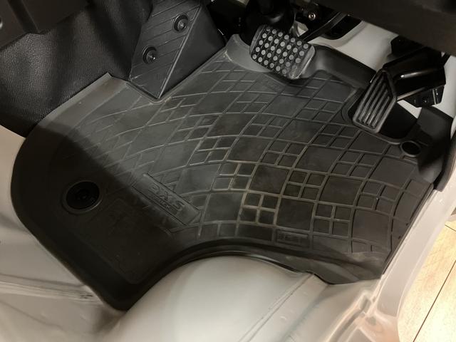 ピクシストラックスタンダードSAIIIt/認定中古車/1年保証/CDチューナサポカーSワイド適合 1年間走行距離無制限保証 エアコン パワーウインドウ パワーステアリング 3方開 4速オートマチック車 トップシェイドガラス(大阪府)の中古車