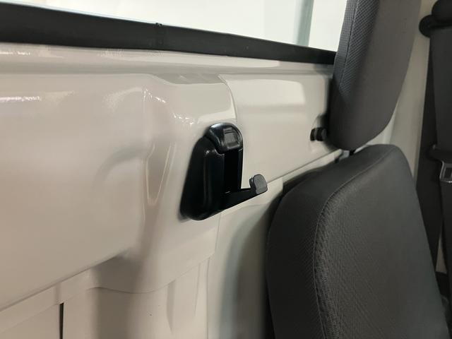ピクシストラックスタンダードSAIIIt/認定中古車/1年保証/CDチューナサポカーSワイド適合 1年間走行距離無制限保証 エアコン パワーウインドウ パワーステアリング 3方開 4速オートマチック車 トップシェイドガラス(大阪府)の中古車