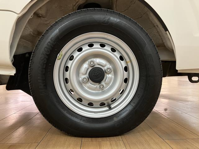 ピクシストラックスタンダードSAIIIt/認定中古車/1年保証/CDチューナサポカーSワイド適合 1年間走行距離無制限保証 エアコン パワーウインドウ パワーステアリング 3方開 4速オートマチック車 トップシェイドガラス(大阪府)の中古車