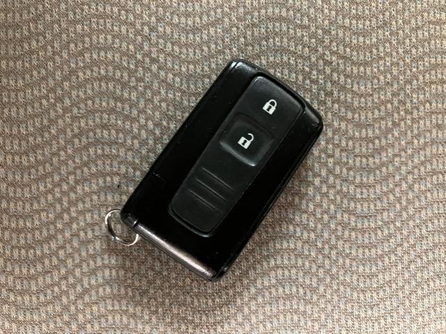タントＸ／認定中古車／１年間走行距離無制限保証／車検整備渡／ＣＤ１年間走行距離無制限保証　車検整備渡し　ＣＤステレオ　キーフリーシステム　オートエアコン　社外ＥＴＣ　片側（左）スライドドア　ハロゲンヘッドライト　１３インチフルホイールキャップ（大阪府）の中古車