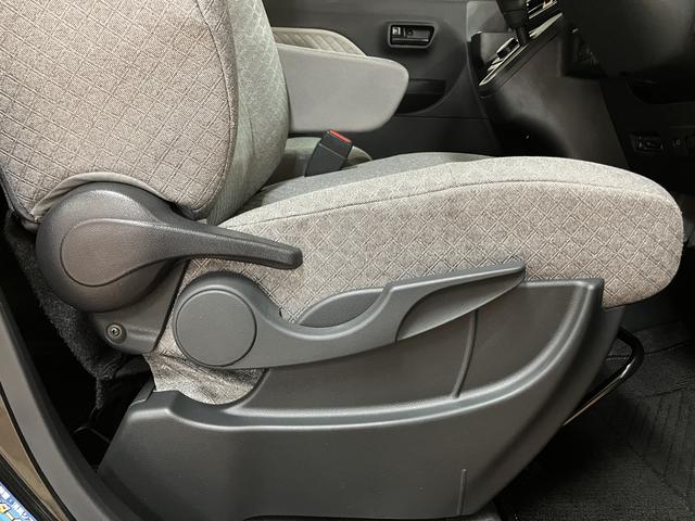 タントＸ／認定中古車／１年保証／ナビ／バックカメラ／後席モニターサポカーＳワイド適合　１年間走行距離無制限保証　車検整備渡し　フルセグナビ　バックカメラ　ナビ連動ドラレコ　後席モニタ　運転席ロングスライドシート　ＬＥＤヘッドライト　キーフリー　左側電動スライドドア（大阪府）の中古車