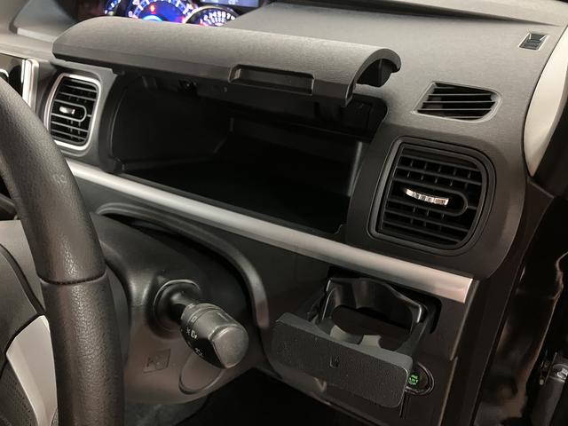 タントカスタムRS/認定中古車/1年保証/ナビ/横滑り防止装置1年間走行距離無制限保証 車検整備渡し フルセグナビ 両側電動スライドドア キーフリー 革巻ステアリング トップシェイドガラス オートライト 15インチアルミ LEDヘッドライト 横滑り防止装置(大阪府)の中古車