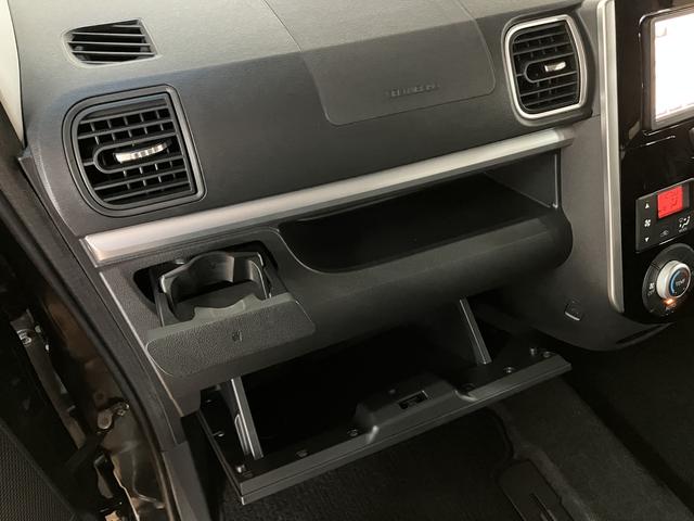 タントカスタムRS/認定中古車/1年保証/ナビ/横滑り防止装置1年間走行距離無制限保証 車検整備渡し フルセグナビ 両側電動スライドドア キーフリー 革巻ステアリング トップシェイドガラス オートライト 15インチアルミ LEDヘッドライト 横滑り防止装置(大阪府)の中古車