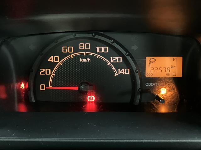 ハイゼットトラックスタンダード/認定中古車/1年保証/3方開/プロテクターP付1年間走行距離無制限保証 AM・FMラジオ エアコン パワーステアリング 4速オートマチック車 3方開 テールゲートチェーン プロテクターパック付(大阪府)の中古車