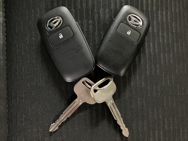 ハイゼットトラックジャンボエクストラ/認定中古車/ナビ/ETC/HDMI/サポカーSワイド適合 1年間保証走行距離無制限保証 純正フルセグナビ ETC キーフリー LEDヘッドライト・フォグランプ スーパーデフロック 電子制御式4WD 電格ドアミラー 前後コーナーセンサー(大阪府)の中古車