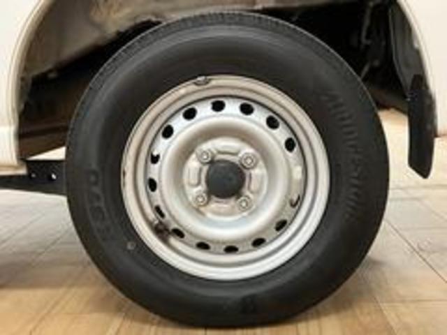 ハイゼットカーゴDX/認定中古車/1年保証/車検整備付/ナビ/バックカメラ1年間走行距離無制限保証 車検整備付 純正ワンセグナビ バックカメラ ETC 社外ルムミラー型前後ドライブレコーダー フロントパワーウインドウ パワードアロック オーバーヘッドシェルフ(大阪府)の中古車