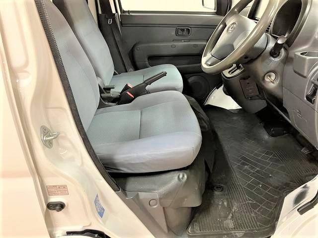 ハイゼットカーゴDX/認定中古車/1年保証/車検整備付/ナビ/バックカメラ1年間走行距離無制限保証 車検整備付 純正ワンセグナビ バックカメラ ETC 社外ルムミラー型前後ドライブレコーダー フロントパワーウインドウ パワードアロック オーバーヘッドシェルフ(大阪府)の中古車