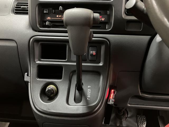 ハイゼットカーゴDX/認定中古車/1年保証/車検整備付/ナビ/バックカメラ1年間走行距離無制限保証 車検整備付 純正ワンセグナビ バックカメラ ETC 社外ルムミラー型前後ドライブレコーダー フロントパワーウインドウ パワードアロック オーバーヘッドシェルフ(大阪府)の中古車