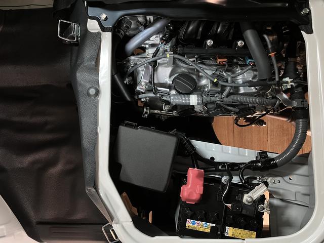 ハイゼットカーゴDX/認定中古車/新車保証継承/エアコン/パワステ/4WD新車保証継承 AM・FMラジオ キーレスエントリー 前後コーナーセンサー エコアイドル フロントパワーウインドウ オートライト ロック/オート切替4WD オーバーヘッドシェルフ(大阪府)の中古車