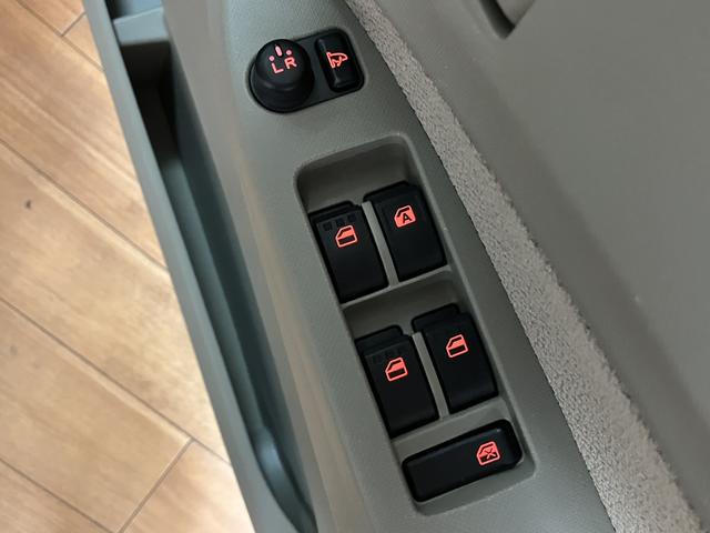 ムーヴＬ／認定中古車／１年保証／車検整備付／ＣＤ／ＥＴＣ／ドラレコ１年間走行距離無制限保証　車検整備付　ＡＵＸ端子付ＣＤステレオ　ＥＴＣ　キーレスエントリー　エコアイドル　社外フロントドライブレコーダー　オートエアコン　ハロゲンヘッドライト　社外１４インチアルミ（大阪府）の中古車