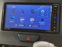 １年間走行距離無制限　車検整備付　純正フルセグナビ　Ｂｌｕｅｔｏｏｔｈ　ＵＳＢ　アイドリングストップ　キーレスエントリー　両側スライドドア　スモークガラス　フルホイールキャップ　ベンチシート（大阪府）の中古車