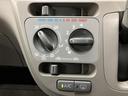 １年間走行距離無制限保証　ＡＵＸ端子付ＣＤステレオ　キーレスエントリー　エアコン　パワーステアリング　電動格納式ドアミラー　アイドリングストップ機能　スモークガラス　１４インチフルホイールキャップ（大阪府）の中古車