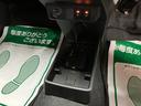 １年間走行距離無制限保証　ＵＳＢ付ＣＤチューナー　ＥＴＣ　オートエアコン　オートライト　フロントシートヒーター　チルトステアリング　運転席シートリフター　ＬＥＤヘッドライト　オートハイビーム（大阪府）の中古車