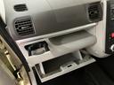 １年間走行距離無制限保証　車検整備渡し　ＡＵＸ端子付ＣＤステレオ　チルトステアリング　運転席シートリフター　キーフリーシステム　オートライト　片側（左）電動スライドドア　横滑り防止装置　オートＡＣ（大阪府）の中古車