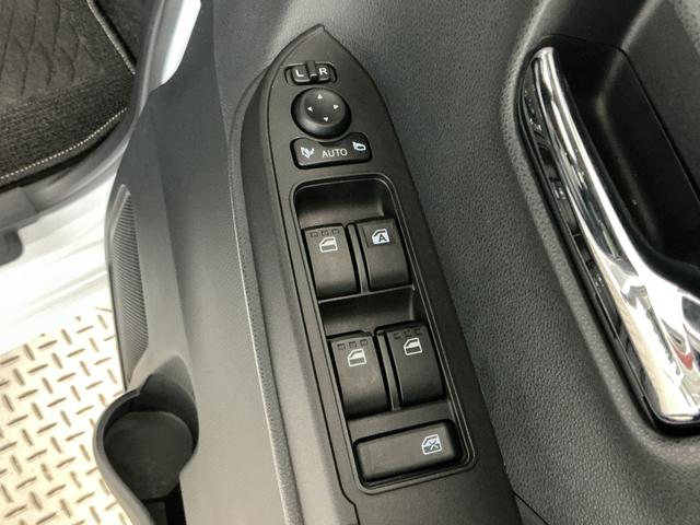 タントカスタムＲＳ　ターボ　４ＷＤ　ワンオーナー　両側電動スライド走行無制限１年保証　４ＷＤ　ワンオーナー　両側電動スライドドア　前後コーナーセンサー　前席シートヒーター　オートハイビーム　ＬＥＤヘッドライト　プッシュスタート　１５インチ純正アルミホイール（兵庫県）の中古車