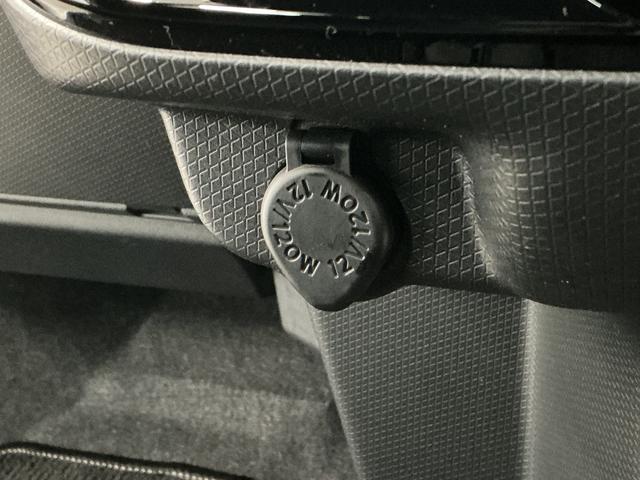 タントカスタムＲＳ　ターボ　４ＷＤ　ワンオーナー　両側電動スライド走行無制限１年保証　４ＷＤ　ワンオーナー　両側電動スライドドア　前後コーナーセンサー　前席シートヒーター　オートハイビーム　ＬＥＤヘッドライト　プッシュスタート　１５インチ純正アルミホイール（兵庫県）の中古車