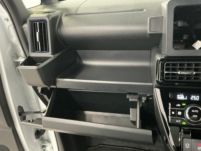 タントカスタムＲＳ　ターボ　４ＷＤ　ワンオーナー　両側電動スライド走行無制限１年保証　４ＷＤ　ワンオーナー　両側電動スライドドア　前後コーナーセンサー　前席シートヒーター　オートハイビーム　ＬＥＤヘッドライト　プッシュスタート　１５インチ純正アルミホイール（兵庫県）の中古車