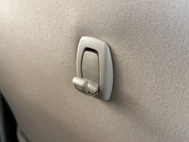 ムーヴＬ　ＳＡIII走行無制限１年保証　衝突被害軽減システム　横滑り防止装置　ＣＤ　ラジオ　ＡＵＸ　キーレスエントリー　オートマチックハイビーム　電動格納ドアミラー　アイドリングストップ　アクセサリーソケット（兵庫県）の中古車