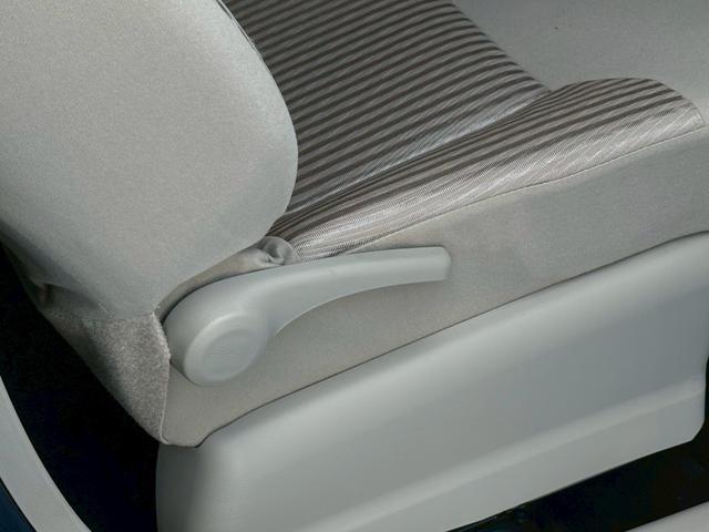 ムーヴＬ　ＳＡIII走行無制限１年保証　衝突被害軽減システム　横滑り防止装置　ＣＤ　ラジオ　ＡＵＸ　キーレスエントリー　オートマチックハイビーム　電動格納ドアミラー　アイドリングストップ　アクセサリーソケット（兵庫県）の中古車