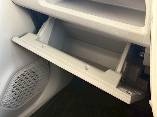 ムーヴＬ　ＳＡIII走行無制限１年保証　衝突被害軽減システム　横滑り防止装置　ＣＤ　ラジオ　ＡＵＸ　キーレスエントリー　オートマチックハイビーム　電動格納ドアミラー　アイドリングストップ　アクセサリーソケット（兵庫県）の中古車