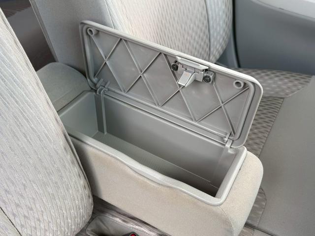 ムーヴＬ　ＳＡIII走行無制限１年保証　衝突被害軽減システム　横滑り防止装置　ＣＤ　ラジオ　ＡＵＸ　キーレスエントリー　オートマチックハイビーム　電動格納ドアミラー　アイドリングストップ　アクセサリーソケット（兵庫県）の中古車