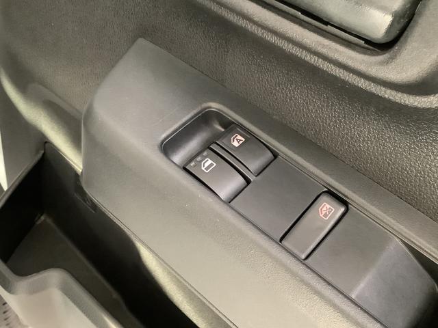ハイゼットカーゴＤＸ　雹害車両　ワンオーナー　ＣＶＴ車　前後コーナーセンサー雹害車両　１年保証　ワンオーナー　ＣＶＴ　前後コーナーセンサー　オートマチックハイビーム　キーレスエントリー　横滑り防止装置　オートライト　ヘッドライトレベライザー　パワーウィンドウ　ラジオ（兵庫県）の中古車