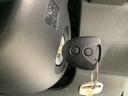 雹害車両　１年保証　ワンオーナー　ＣＶＴ　前後コーナーセンサー　オートマチックハイビーム　キーレスエントリー　横滑り防止装置　オートライト　ヘッドライトレベライザー　パワーウィンドウ　ラジオ（兵庫県）の中古車