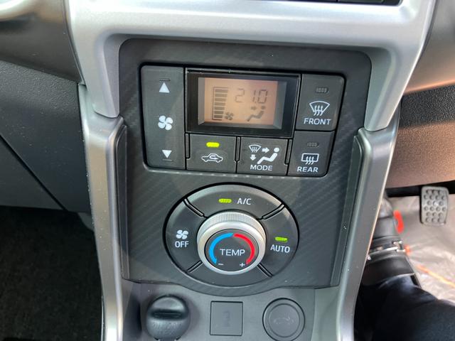 コペンセロ S軽自動車 オープンカー プッシュスタートボタン 5速MT 7インチナビ バックカメラ シートヒーター クリアランスソナー 16インチアルミホイール(和歌山県)の中古車