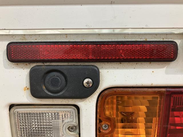 ハイゼットトラックスタンダードＳＡIIIｔ／１年保証／４ＷＤ／ＬＥＤライト／１年間距離無制限保証／衝突軽減ブレーキ／４ＷＤ／５速マニュアル／ＬＥＤヘッドライト／コーナーセンサー／横滑り防止装置／エアコン／パワーステアリング／（大阪府）の中古車