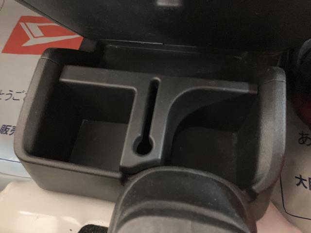 ハイゼットトラックスタンダードＳＡIIIｔ／１年保証／４ＷＤ／ＬＥＤライト／１年間距離無制限保証／衝突軽減ブレーキ／４ＷＤ／５速マニュアル／ＬＥＤヘッドライト／コーナーセンサー／横滑り防止装置／エアコン／パワーステアリング／（大阪府）の中古車
