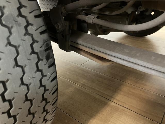 ハイゼットトラックスタンダードＳＡIIIｔ／１年保証／４ＷＤ／ＬＥＤライト／１年間距離無制限保証／衝突軽減ブレーキ／４ＷＤ／５速マニュアル／ＬＥＤヘッドライト／コーナーセンサー／横滑り防止装置／エアコン／パワーステアリング／（大阪府）の中古車