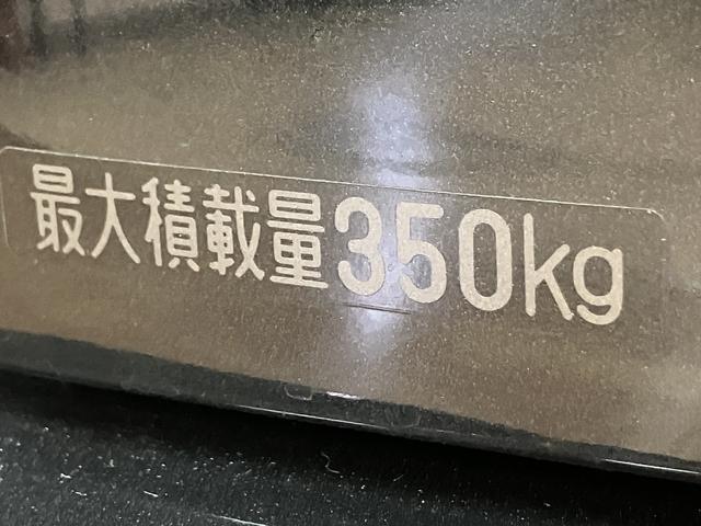 ハイゼットカーゴクルーズＳＡIII／１年保証／リヤフラットシート／ＬＥＤ／１年間距離無制限保証／衝突軽減ブレーキ／ビジネスパック／リヤフラットシート／ＬＥＤヘッドライト／ＥＴＣ／キーレスエントリー／パワーウインド／エアコン／ＵＳＢ／Ｂｌｕｅｔｏｏｔｈ／（大阪府）の中古車