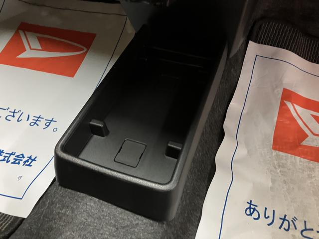 プレオプラスＧ　スマートアシスト／１年保証／ナビ／ＥＴＣ／スマートキー／１年間距離無制限保証／衝突軽減ブレーキ／２．５万キロ／スマートキー／ナビ／ＥＴＣ／ＬＥＤヘッドライト／１４インチアルミホイール／シートヒーター／オートエアコン／Ｂｌｕｅｔｏｏｔｈ／フルセグＴＶ／ＵＳＢ（大阪府）の中古車