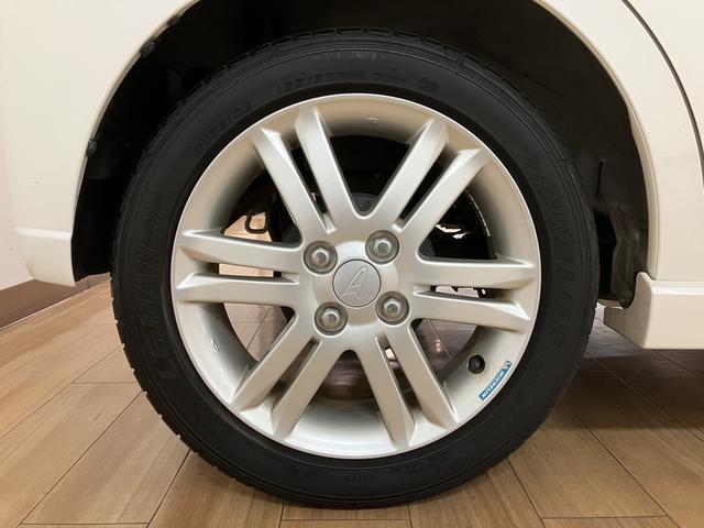 ムーヴカスタム　ＲＳ／１年保証／ターボ／２．４万キロ／１５アルミ／１年間距離無制限保証／ターボエンジン／２．４万キロ／スマートキー／１５インチアルミホイール／オートエアコン／ＭＯＭＯステアリング／オートライト／ディスチャージヘッドランプ／フロントベンチシート／ＣＶＴ（大阪府）の中古車