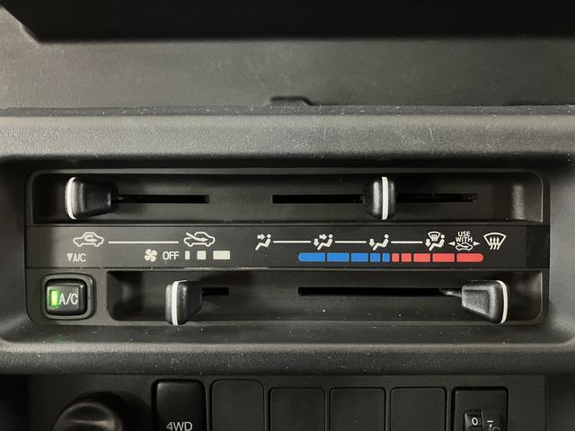 ハイゼットトラックＥＸＴ／１年保証／４ＷＤ／オートマ／ナビ／キーレス／フォグ／１年間距離無制限保証／切替式４ＷＤ／オートマチック／ナビ／キーレスエントリー／パワーウインド／作業灯／フォグランプ／テールゲートチェーン／Ｂｌｕｅｔｏｏｔｈ／フルセグＴＶ／（大阪府）の中古車