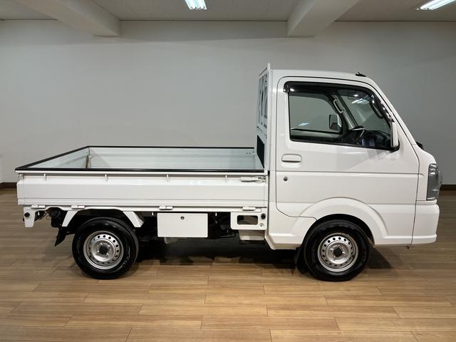 キャリイトラックＫＸ／１年保証／３．９万キロ／４ＷＤ／オートマ／ＨＩＤ／１年間距離無制限保証／３．９万キロ／４ＷＤ／オートマチック／ディスチャージヘッドランプ／フォグランプ／エアコン／パワステ／パワーウインドウ／キーレスエントリー／ＣＤステレオ／早い者勝ちですよ！！！（大阪府）の中古車