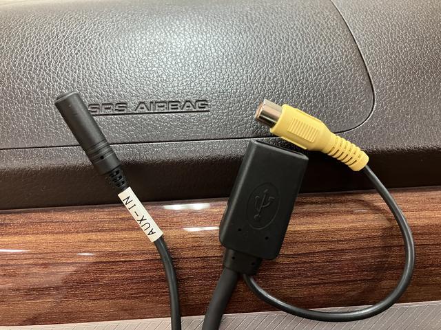 コペンローブ／１年保証／ナビ／バックカメラ／ＥＴＣ／シートヒーター１年間距離無制限保証／電動オープン／純正ナビ／バックカメラ／ＥＴＣ／ターボエンジン／シートヒーター／スマートキー／オートエアコン／１６インチアルミ／Ｂｌｕｅｔｏｏｔｈ／フルセグＴＶ／ＤＶＤ／ＬＥＤ／（大阪府）の中古車