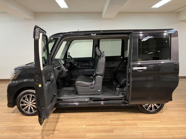 タントカスタムＸ　トップエディションリミテッドＳＡIII大画面ナビ１年間距離無制限保証／０．８万キロ／純正８インチナビ／後席用モニター／ドラレコ／パノラマモニター／両側電動スライドドア／シートヒーター／ＬＥＤヘッドライト・フォグ／Ｂｌｕｅｔｏｏｔｈ／フルセグＴＶ／（大阪府）の中古車