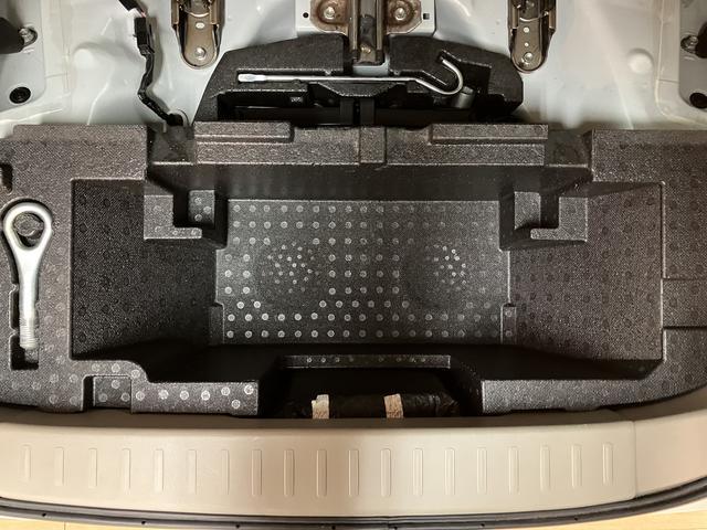 ムーヴＬ／１年保証／２．８万キロ／フロントベンチシート／ＣＶＴ／１年間距離無制限保証／ダイハツ正規ディーラー／２．８万キロ／ＣＶＴ／キーレスエントリー／フロントベンチシート／アイドリングストップ／（大阪府）の中古車