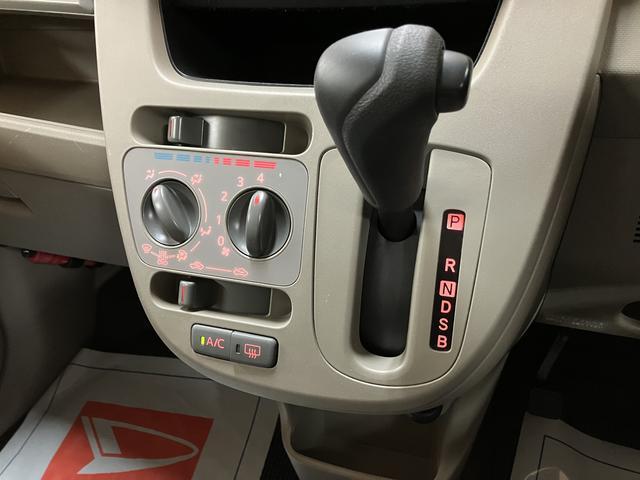 ムーヴＬ／１年保証／２．８万キロ／フロントベンチシート／ＣＶＴ／１年間距離無制限保証／ダイハツ正規ディーラー／２．８万キロ／ＣＶＴ／キーレスエントリー／フロントベンチシート／アイドリングストップ／（大阪府）の中古車