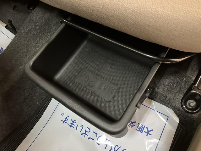 ムーヴＬ／１年保証／２．８万キロ／フロントベンチシート／ＣＶＴ／１年間距離無制限保証／ダイハツ正規ディーラー／２．８万キロ／ＣＶＴ／キーレスエントリー／フロントベンチシート／アイドリングストップ／（大阪府）の中古車