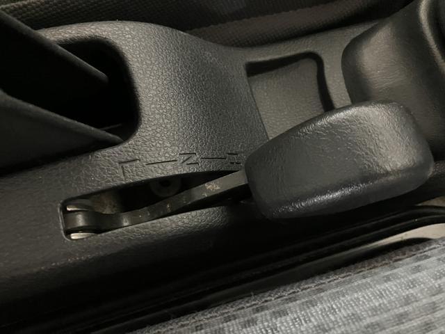 ハイゼットトラック多目的ダンプ１年保証／１．９万キロ／ＰＴＯ／４ＷＤ／キーレス１年間距離無制限保証／１．９万キロ／ＰＴＯダンプ／４ＷＤ／ナビ／パワーウインドウ／キーレスエントリー／エアコン／パワステ／外品アルミ／作業灯／（大阪府）の中古車