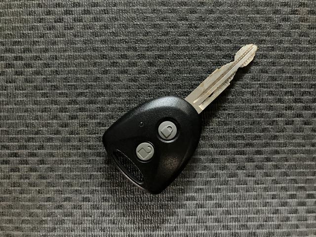 ハイゼットトラック多目的ダンプ１年保証／１．９万キロ／ＰＴＯ／４ＷＤ／キーレス１年間距離無制限保証／１．９万キロ／ＰＴＯダンプ／４ＷＤ／ナビ／パワーウインドウ／キーレスエントリー／エアコン／パワステ／外品アルミ／作業灯／（大阪府）の中古車