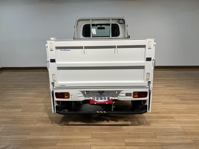 ハイゼットトラック垂直式テールリフトリヤ垂直式テールリフト　４ＷＤ　５速マニュアルミッション　エアコン　ＡＭ／ＦＭラジオ　荷台作業灯　１年間走行距離無制限保証　車検整備付き（大阪府）の中古車